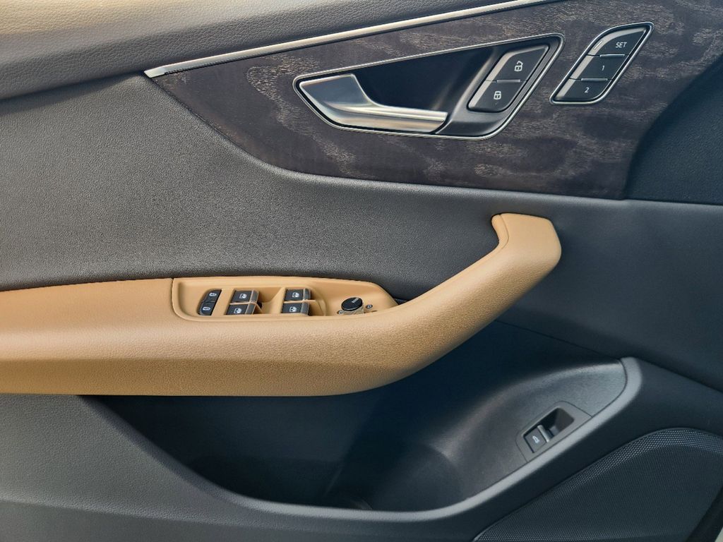 new 2025 Audi Q8 car, priced at $80,870