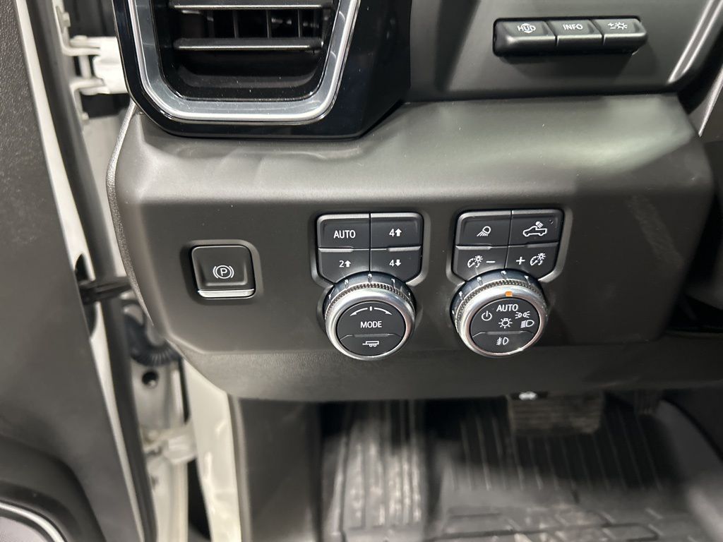 used 2022 GMC Sierra 1500 car, priced at $52,466