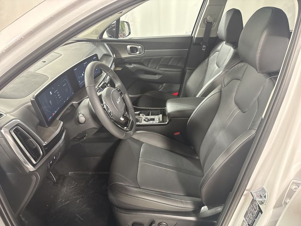 new 2025 Kia Sorento car, priced at $43,564