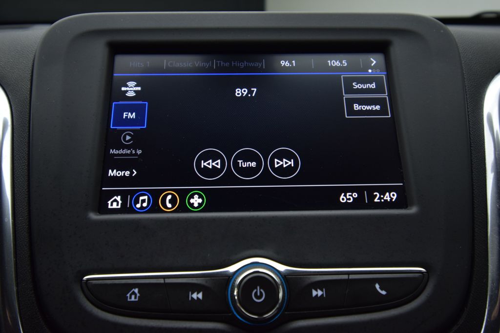 used 2022 Chevrolet Equinox car, priced at $20,300