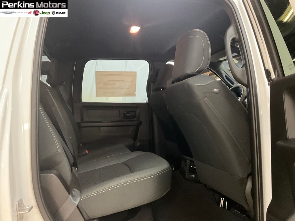 new 2025 Ram 2500 car, priced at $64,624