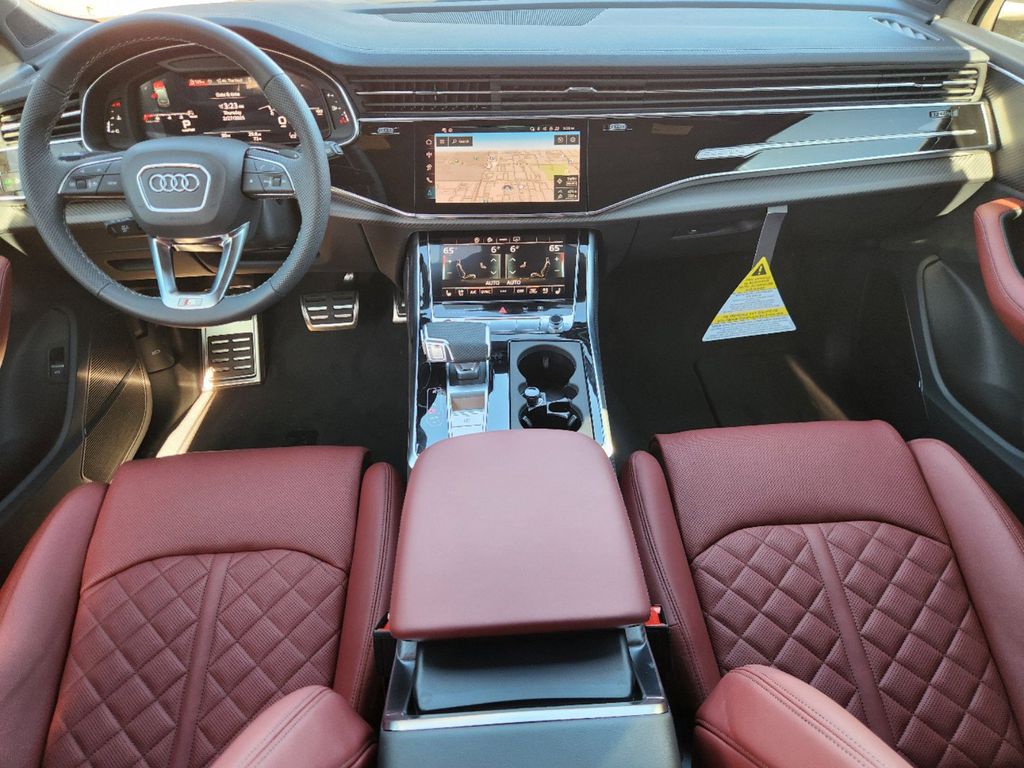 new 2025 Audi SQ7 car, priced at $98,995