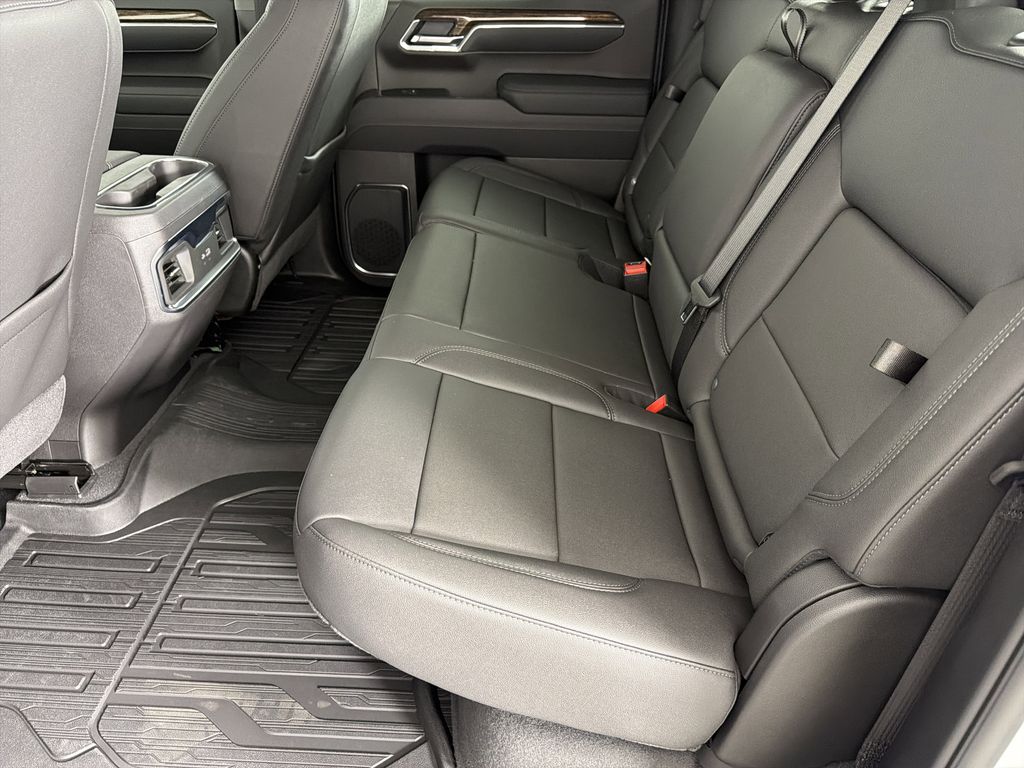 new 2025 GMC Sierra 1500 car, priced at $56,729