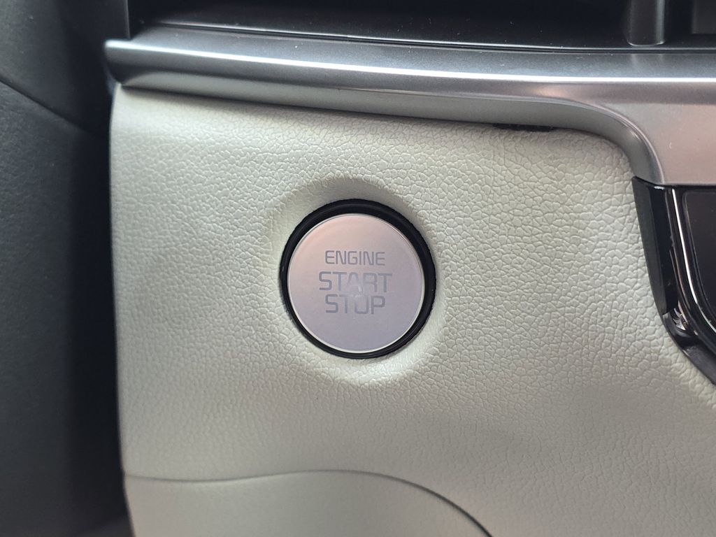 new 2025 Kia Sorento car, priced at $31,148