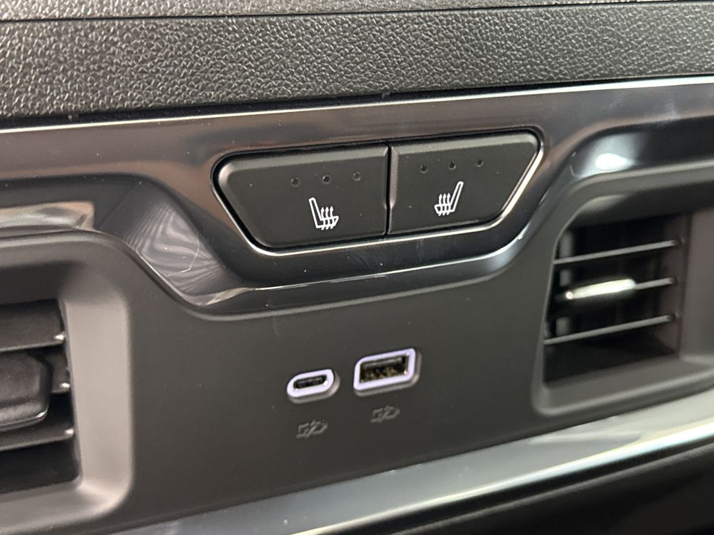 new 2025 GMC Sierra 2500HD car, priced at $93,552