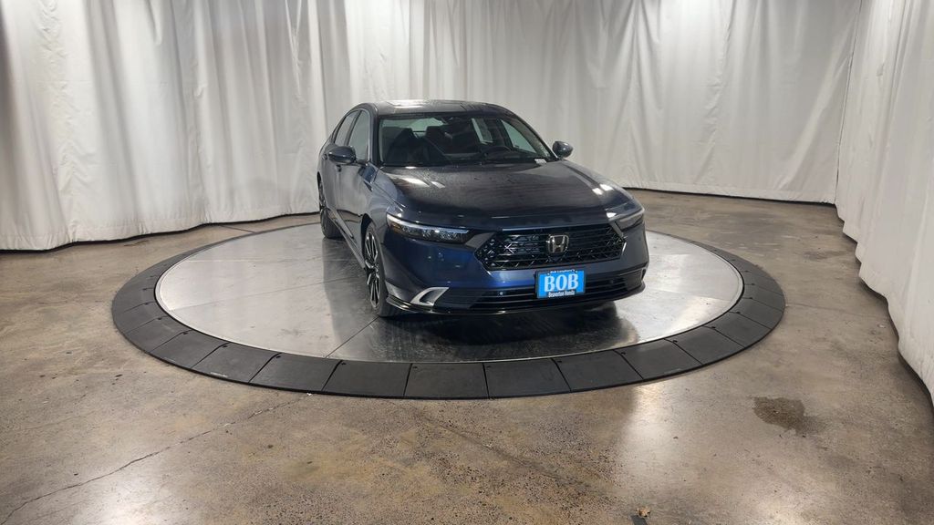 new 2025 Honda Accord Hybrid car, priced at $40,450