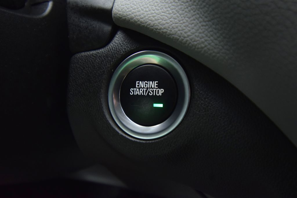 used 2022 Chevrolet Equinox car, priced at $22,500