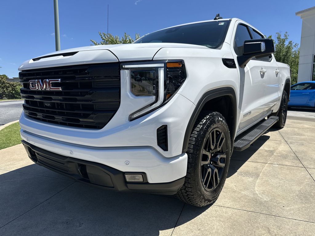 new 2025 GMC Sierra 1500 car, priced at $59,430