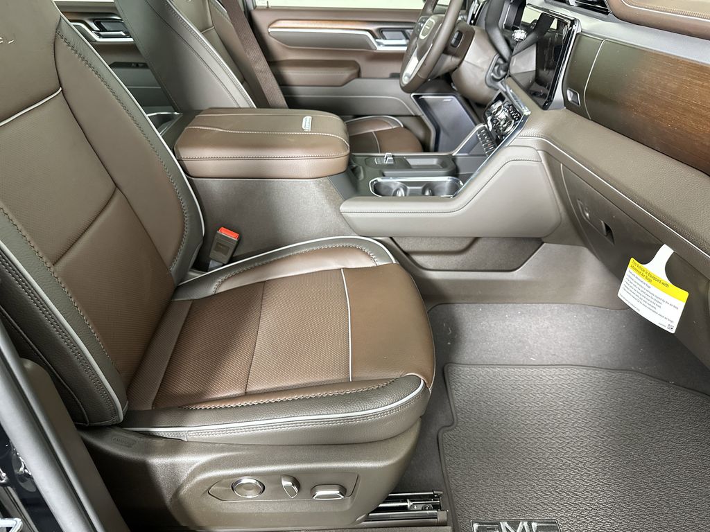 new 2025 GMC Sierra 2500HD car, priced at $86,530