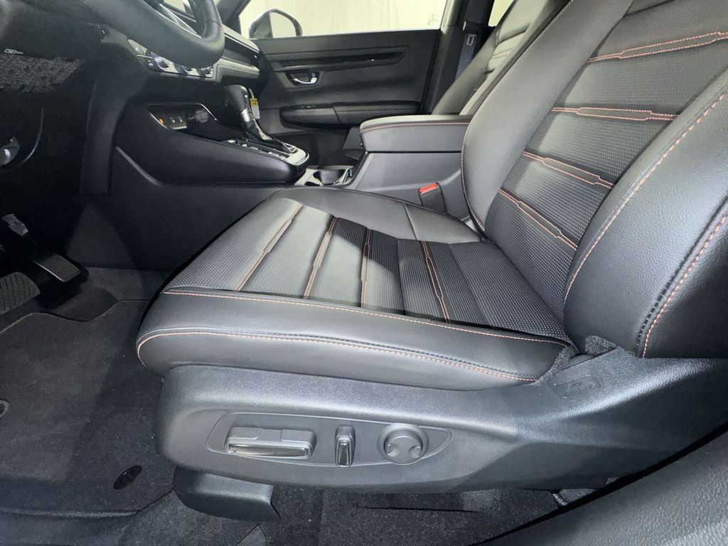 new 2026 Honda CR-V Hybrid car, priced at $41,620
