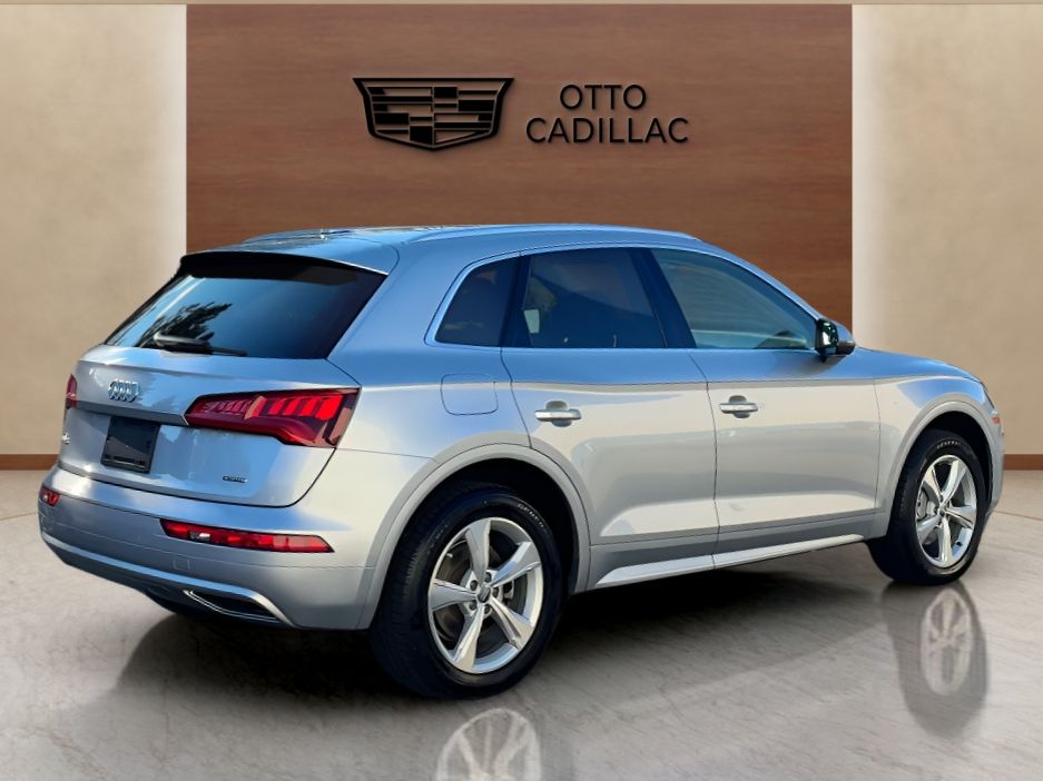 used 2020 Audi Q5 car, priced at $15,900