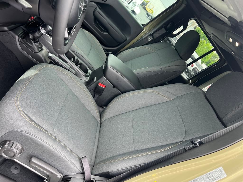 new 2025 Jeep Wrangler car, priced at $48,327