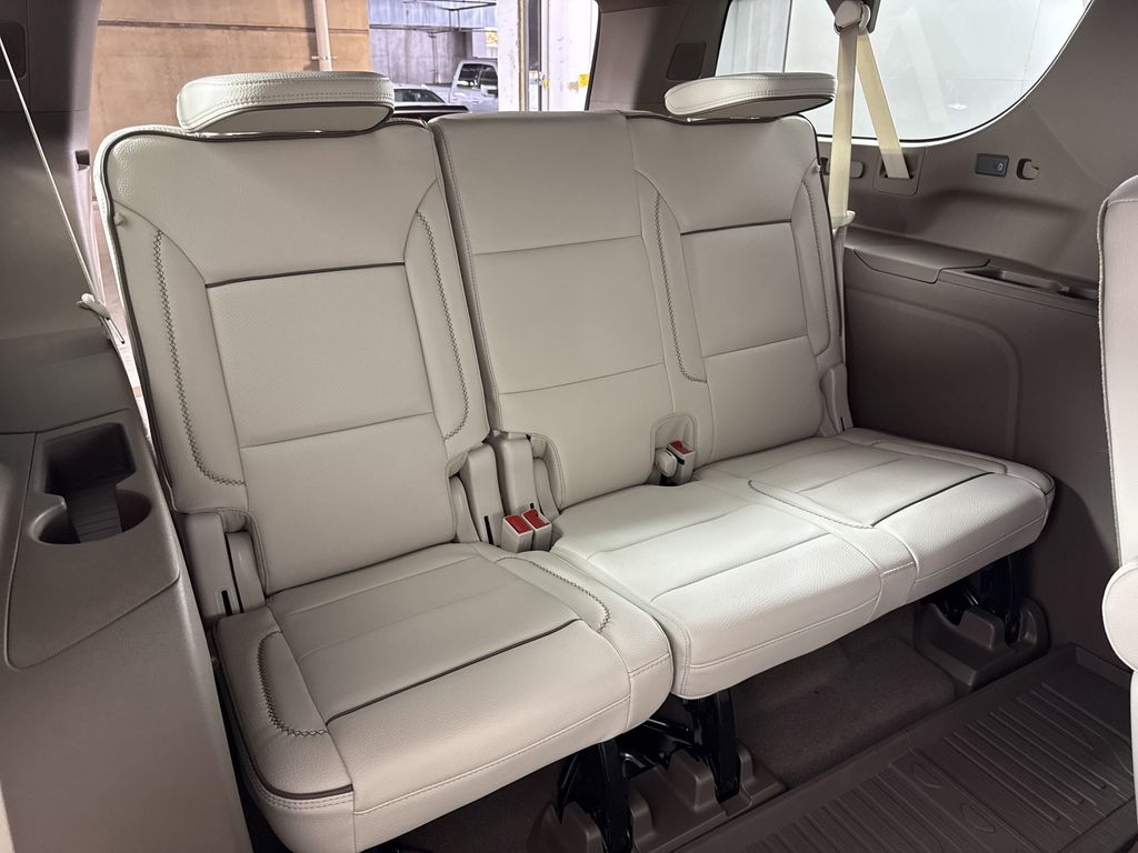new 2025 GMC Yukon XL car, priced at $97,374