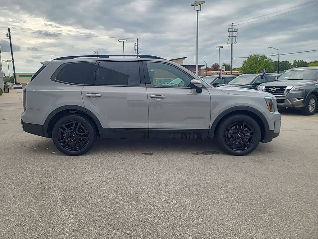 used 2024 Kia Telluride car, priced at $43,986