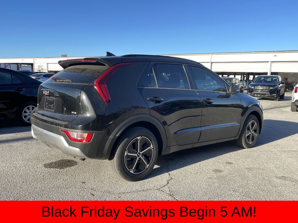 new 2025 Kia Niro car, priced at $28,261