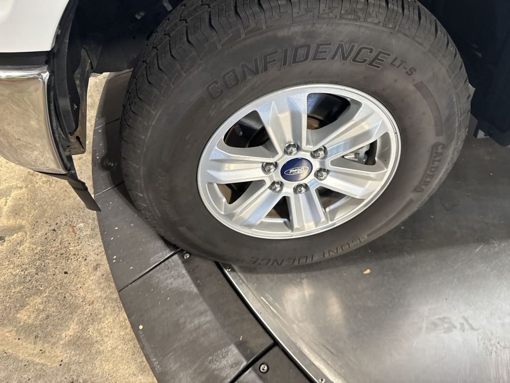 used 2020 Ford F-150 car, priced at $29,924