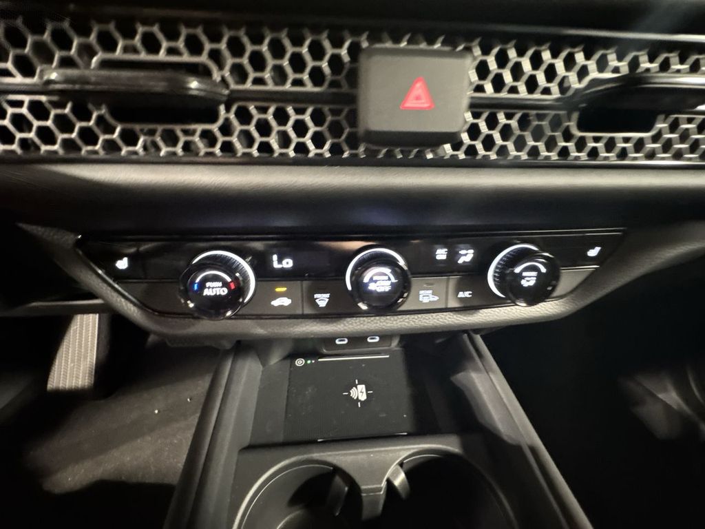 new 2026 Honda HR-V car, priced at $31,405