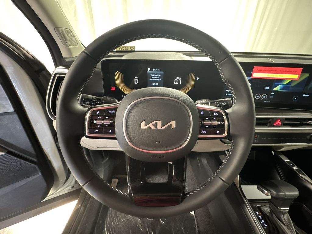 new 2025 Kia Sorento car, priced at $42,071