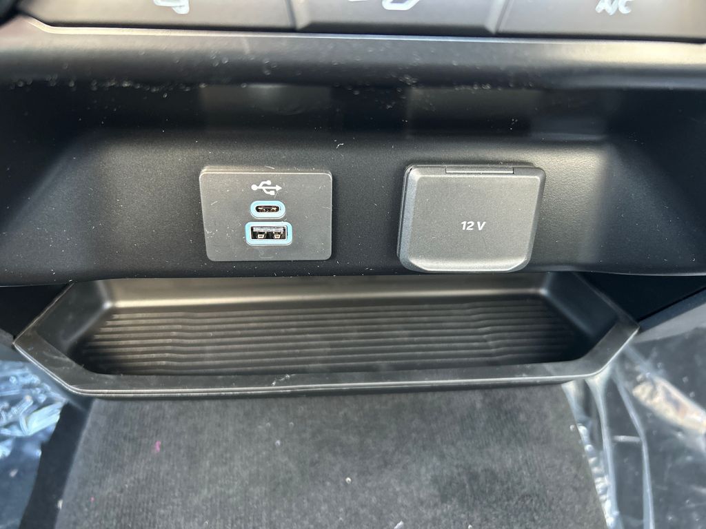 new 2025 Ford F-350SD car, priced at $52,210