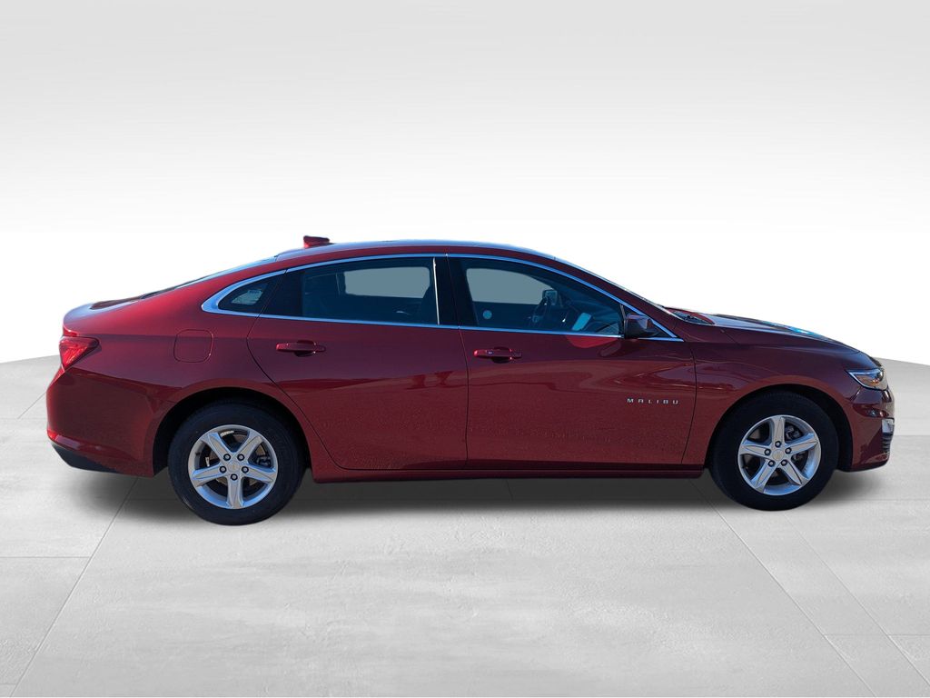 used 2024 Chevrolet Malibu car, priced at $17,991