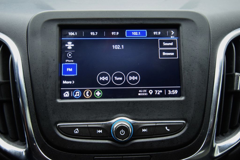 used 2024 Chevrolet Equinox car, priced at $22,300