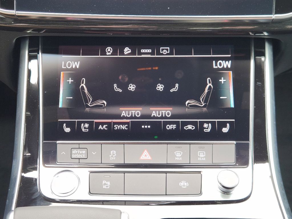 new 2025 Audi Q8 car, priced at $82,670