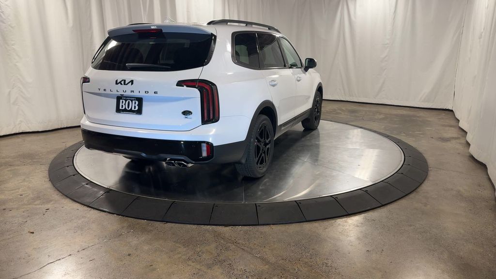 new 2025 Kia Telluride car, priced at $46,656