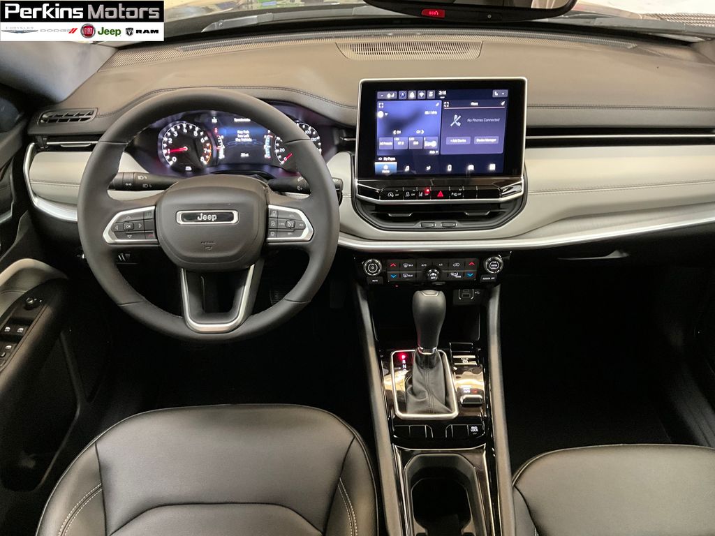 new 2025 Jeep Compass car, priced at $30,424