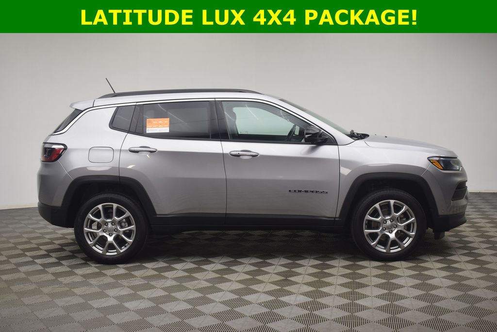 used 2022 Jeep Compass car, priced at $23,600
