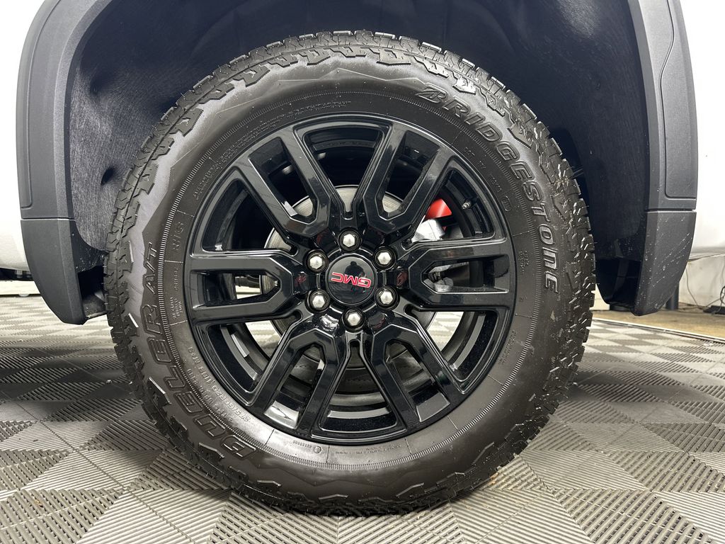 new 2025 GMC Sierra 1500 car, priced at $61,929