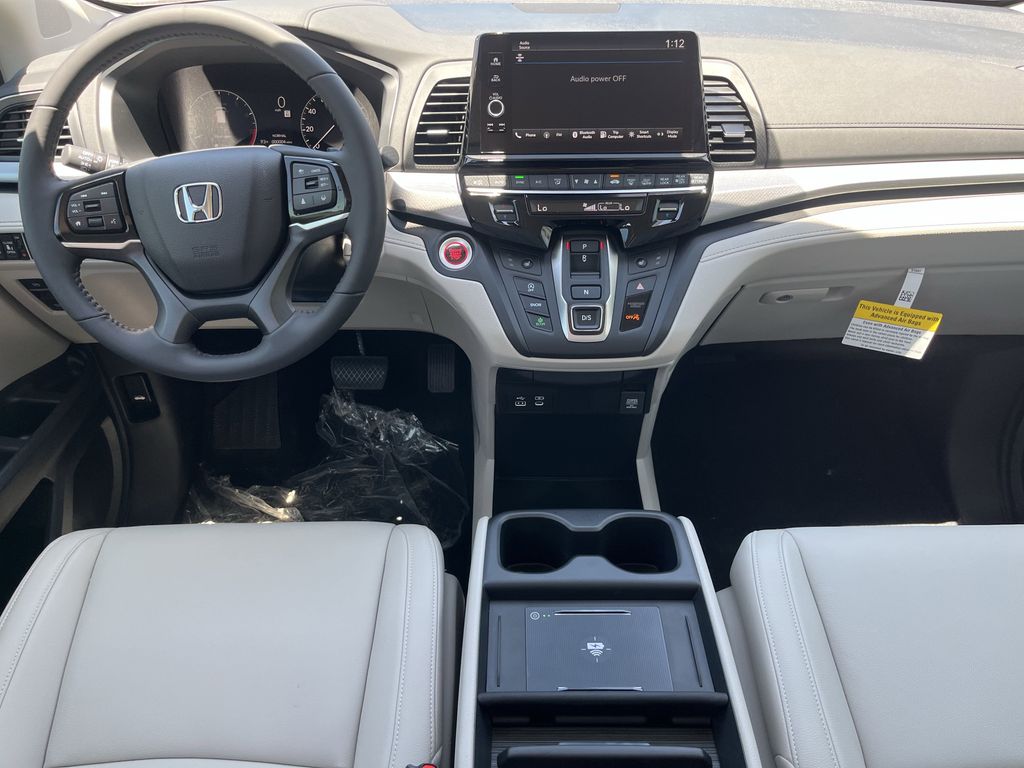 new 2025 Honda Odyssey car, priced at $42,960