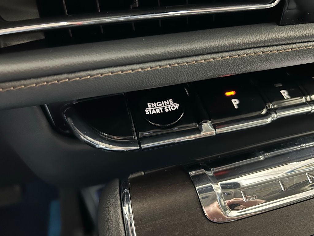 new 2026 Lincoln Aviator car, priced at $79,850