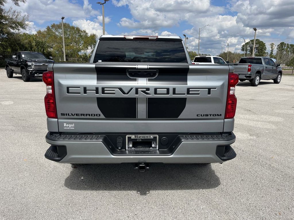 new 2025 Chevrolet Silverado 1500 car, priced at $40,809