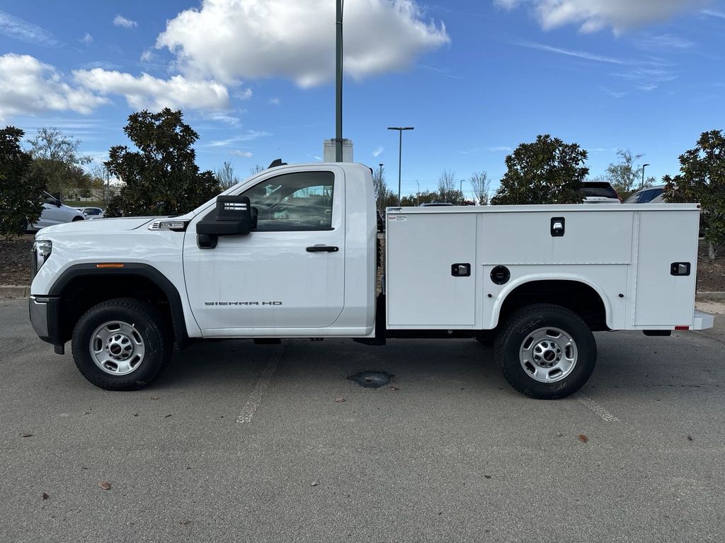 new 2024 GMC Sierra 2500HD car, priced at $45,578