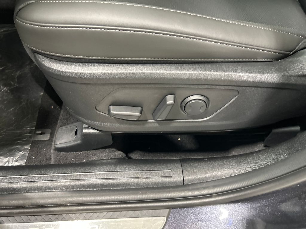 new 2025 Kia Sorento car, priced at $41,473