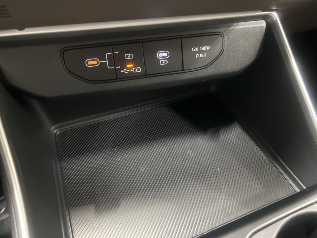 new 2026 Kia Carnival Hybrid car, priced at $41,458
