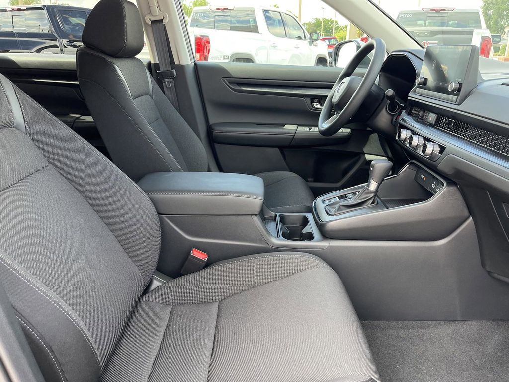 new 2025 Honda CR-V car, priced at $30,672