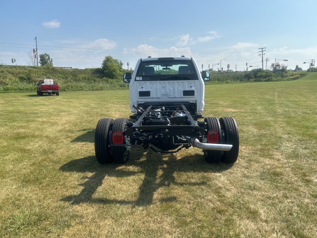 new 2025 Ford F-450SD car, priced at $62,790