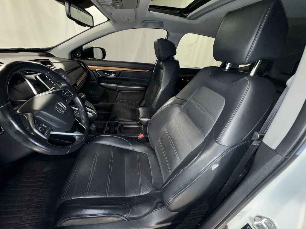 used 2019 Honda CR-V car, priced at $23,360