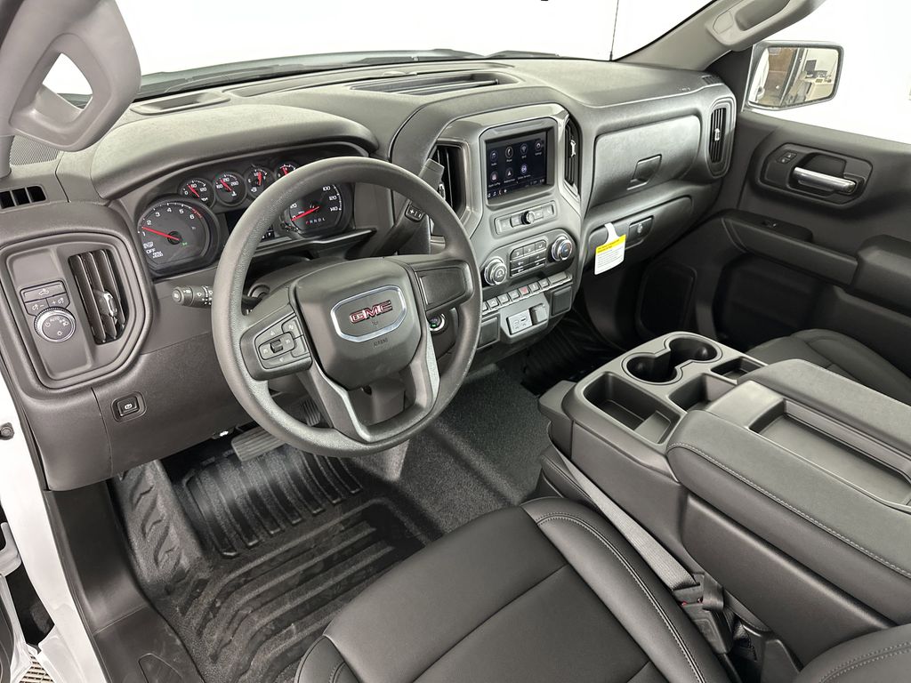 new 2025 GMC Sierra 1500 car, priced at $33,145