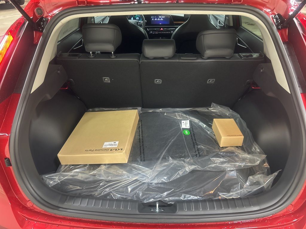 new 2025 Kia Niro car, priced at $27,997