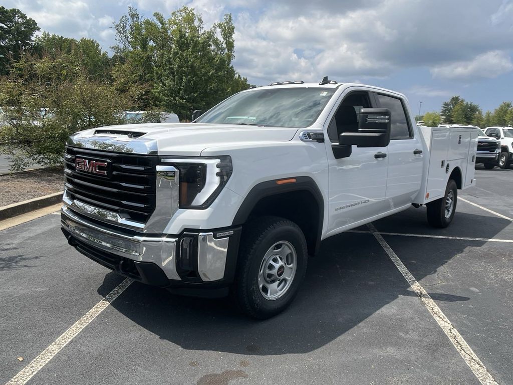 new 2024 GMC Sierra 2500HD car, priced at $44,133
