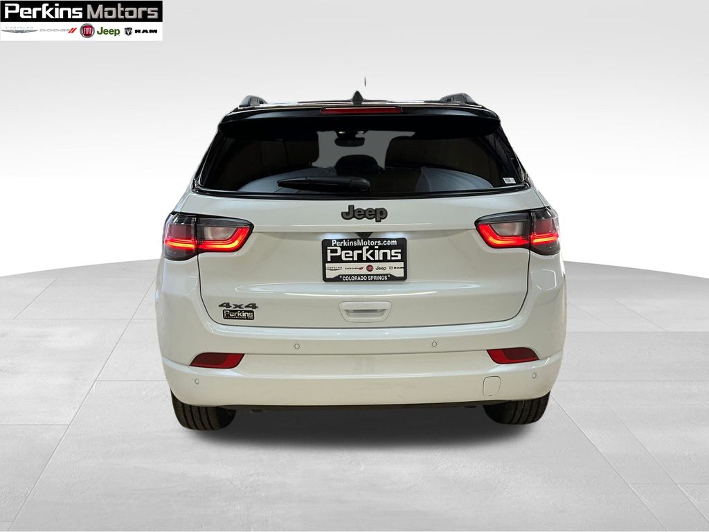 new 2025 Jeep Compass car, priced at $38,107