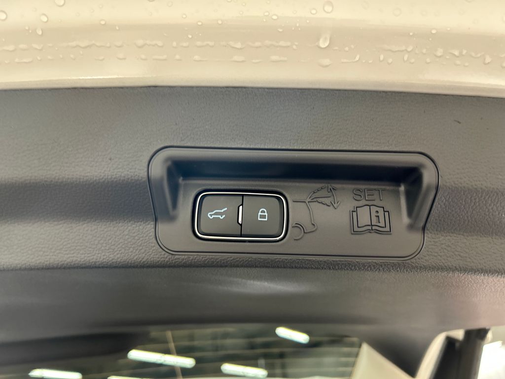 new 2025 Ford Explorer car, priced at $48,084