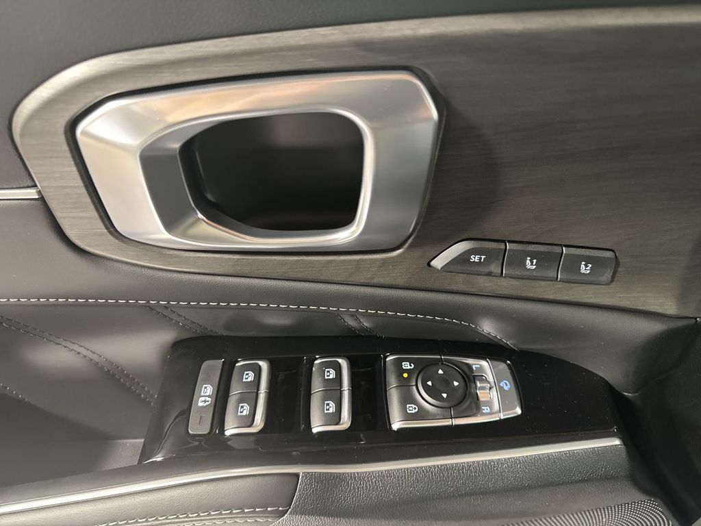 new 2025 Kia Sorento car, priced at $47,265