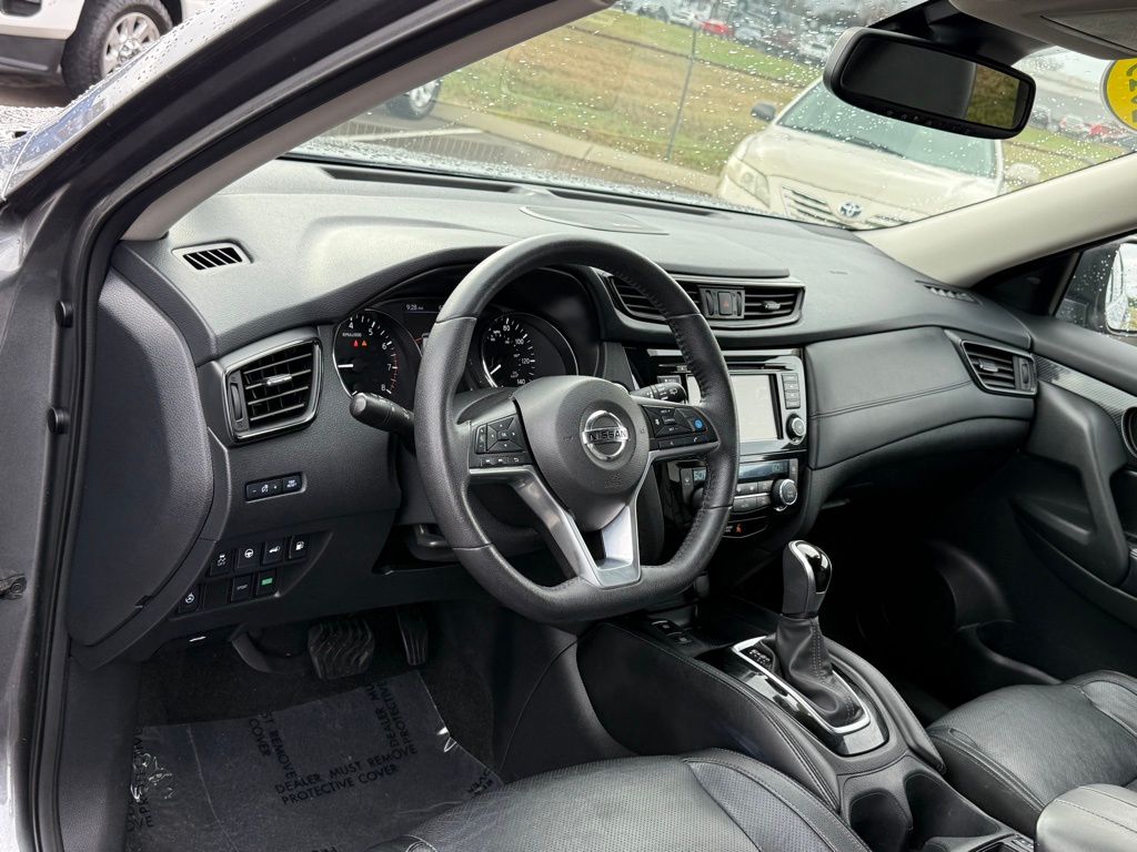 used 2019 Nissan Rogue car, priced at $16,777