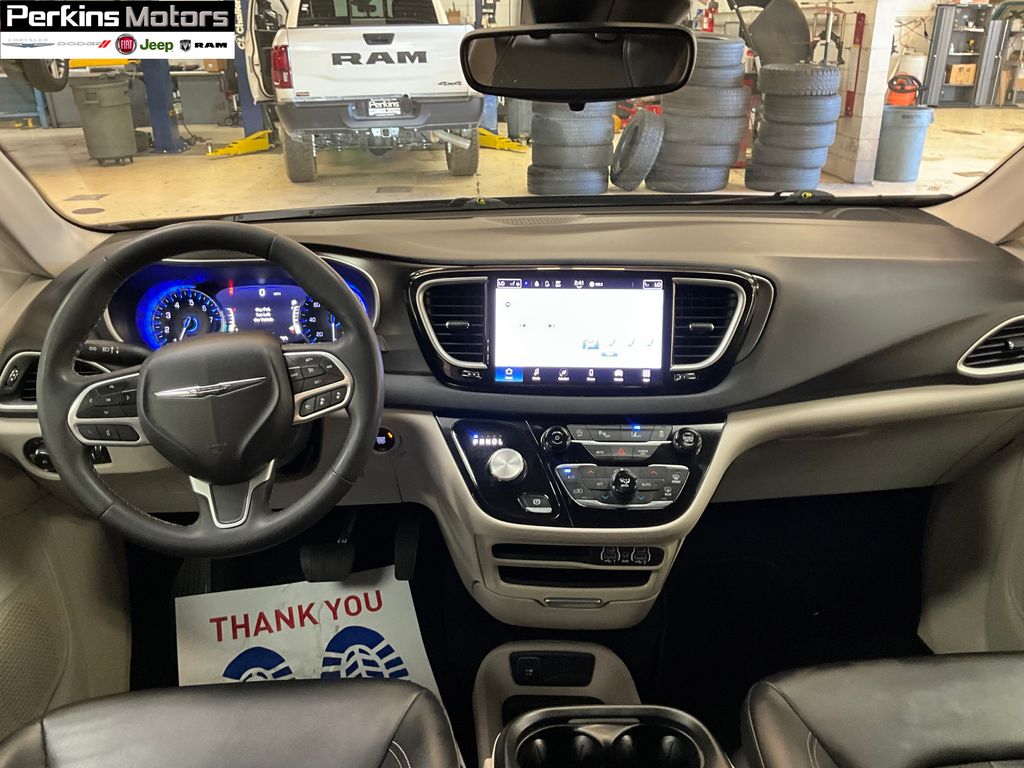 used 2024 Chrysler Pacifica car, priced at $33,343