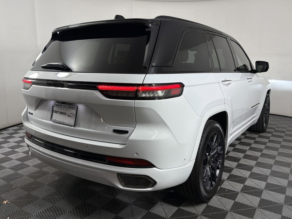 used 2025 Jeep Grand Cherokee car, priced at $53,195