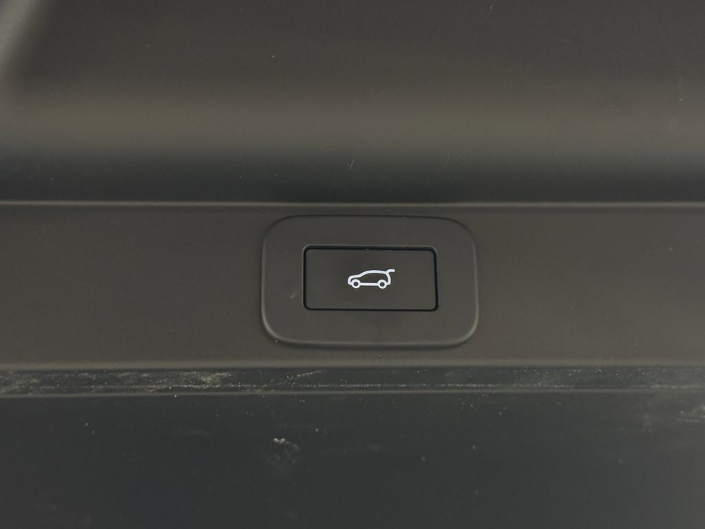 used 2023 Land Rover Range Rover car, priced at $110,999
