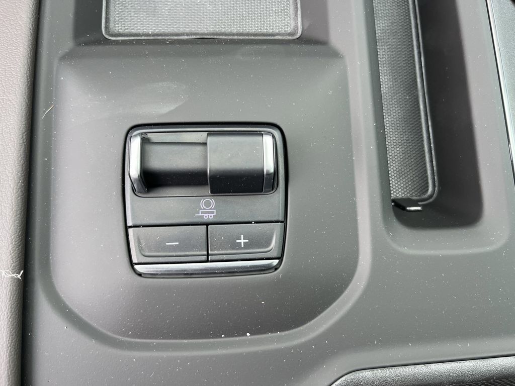 new 2025 GMC Sierra 2500HD car, priced at $89,650